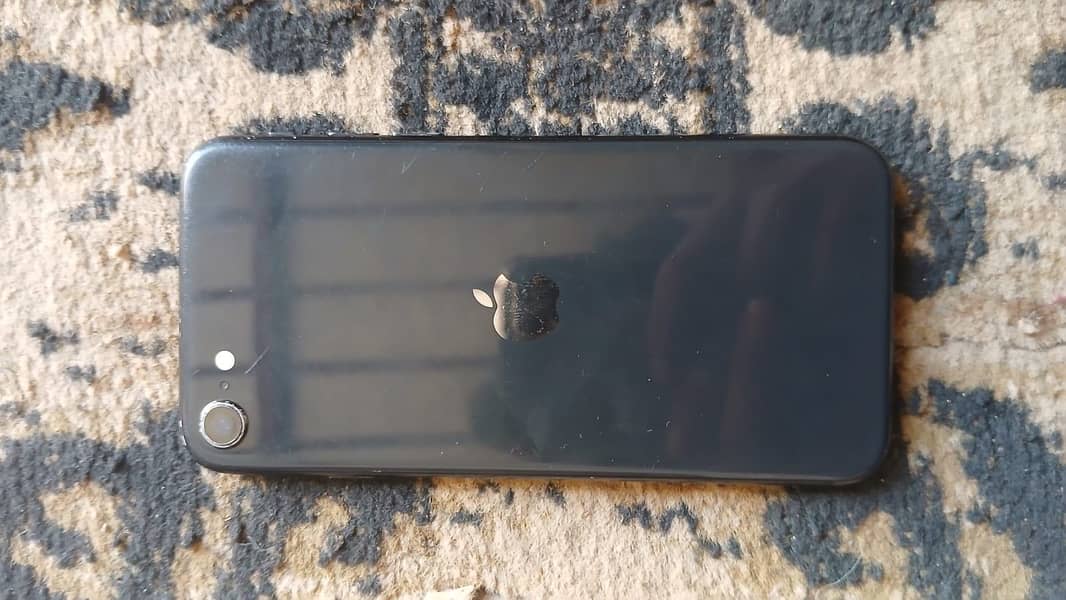 Apple iPhone SE 0