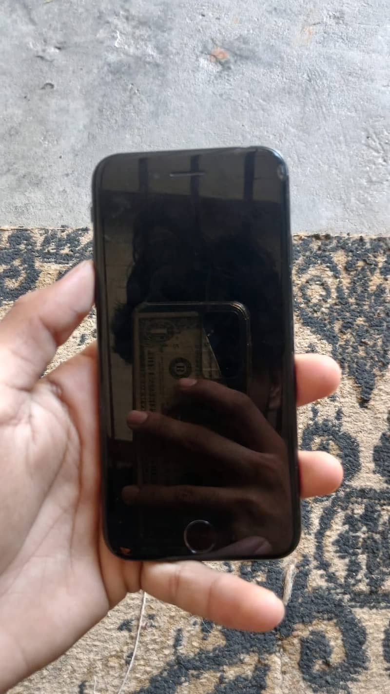 Apple iPhone SE 2