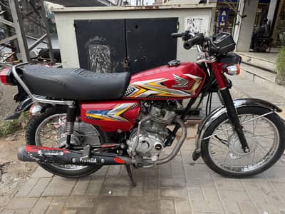 Honda cg125 2024 model 2025 reg 10/10