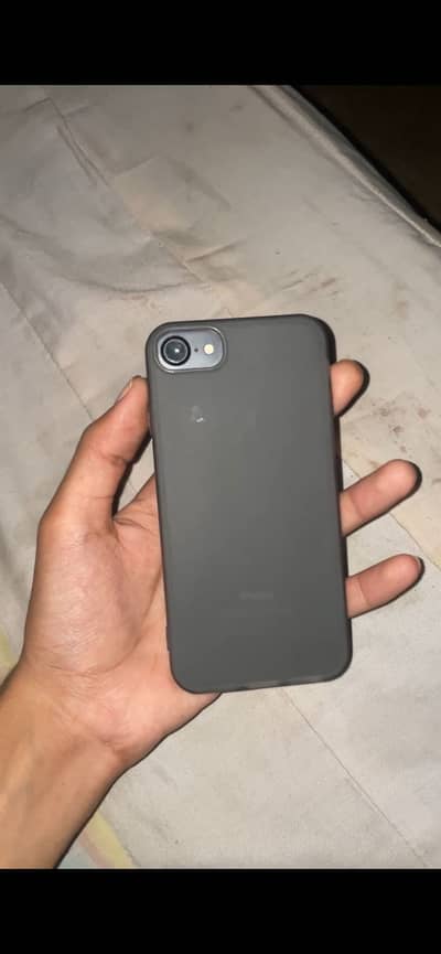 Apple iPhone 7