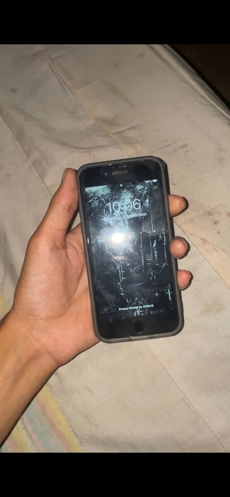 Apple iPhone 7 1