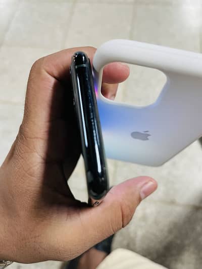 Apple iPhone 11 Pro