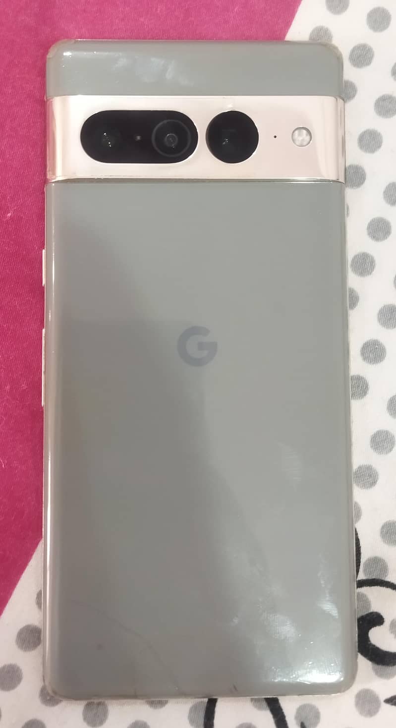 Google Pixel 7 Pro 4