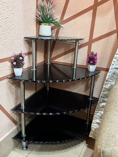 Side corner for sell