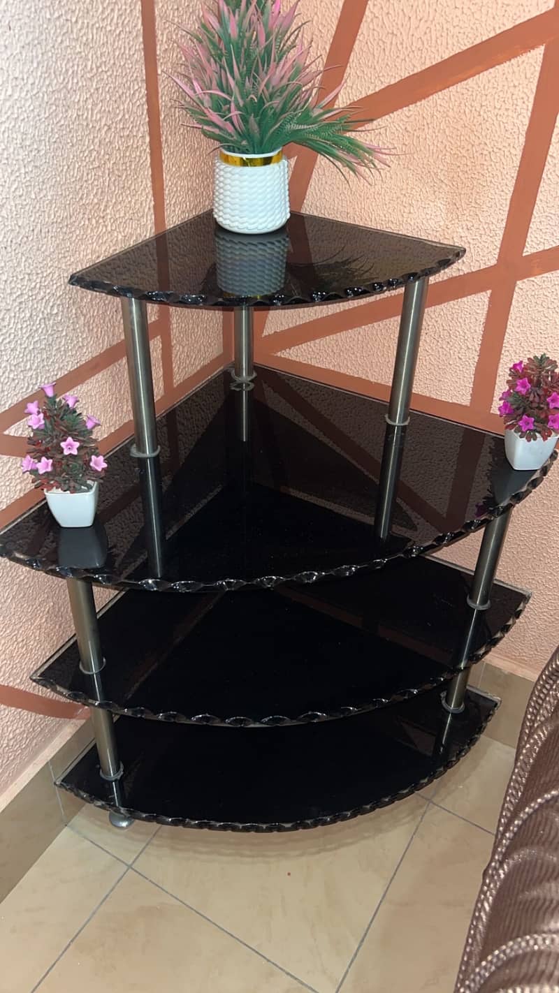 Side corner for sell 1