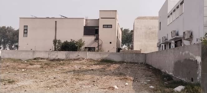 Corner And Facing Park 23 Marla Residential Plot for Sale at Prime Location in Block N Ex-Air Avenue DHA Phase 8