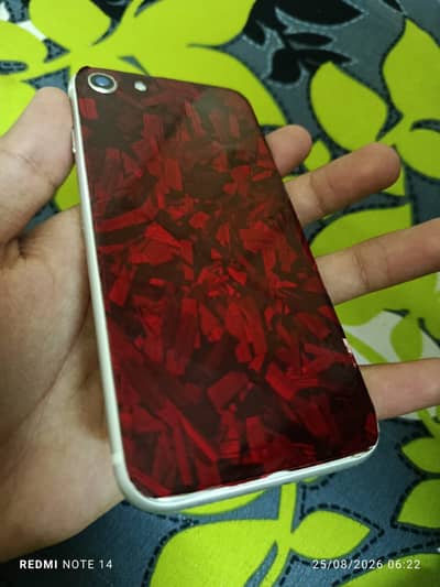 Apple iPhone SE