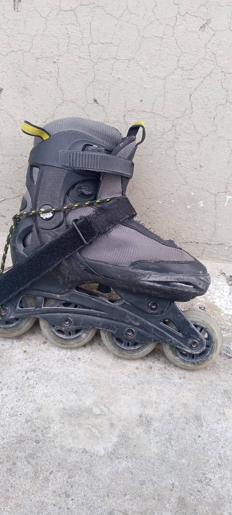 Roller skates 1