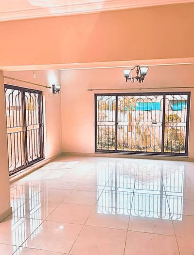 17 Marla Park Facing House For Rent in Askari 10 Sector F