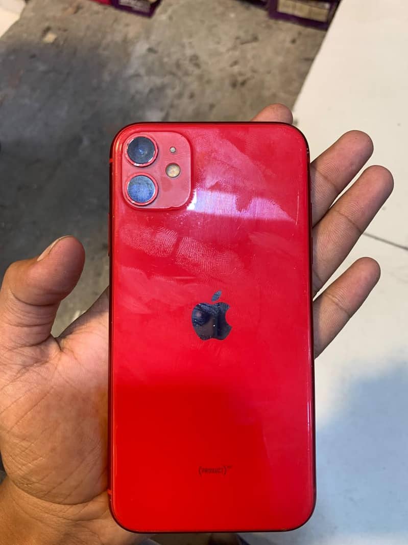 Apple iPhone 11 4