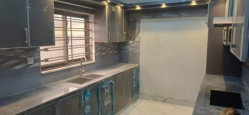 7 MARLA TOP HOUSE SOLID CONSTRUCTION 1