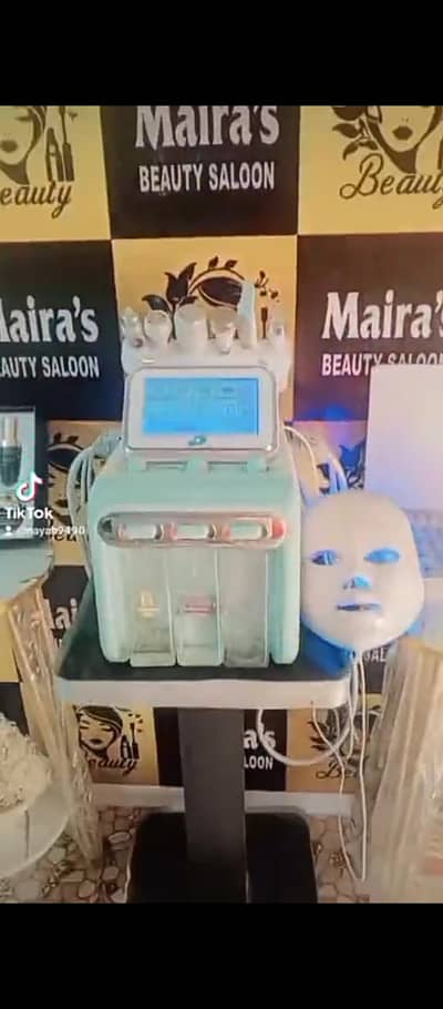 Hyderia Beauty Facial Machine – Excellent Condition