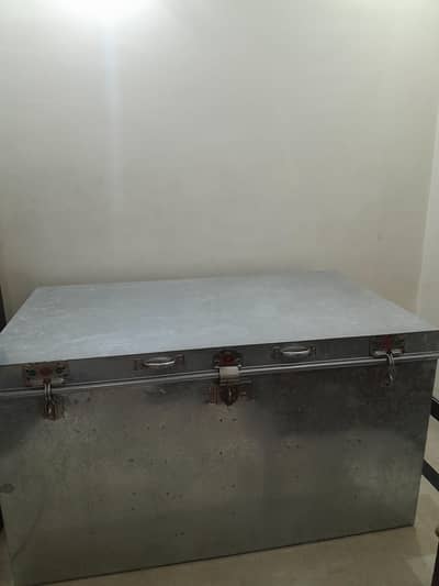 Tijori (storage box)