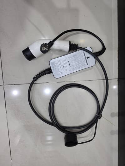 "Portable EV Charger Type 2, 16A / 3.5kW, Mode 2, IP65