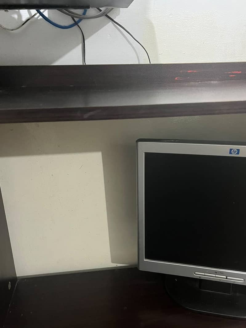 Computer table  new 4