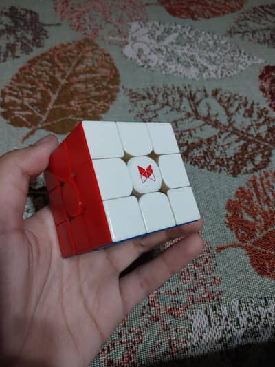 qiyi Xman tornado v3m 3x3 rubiks cube
