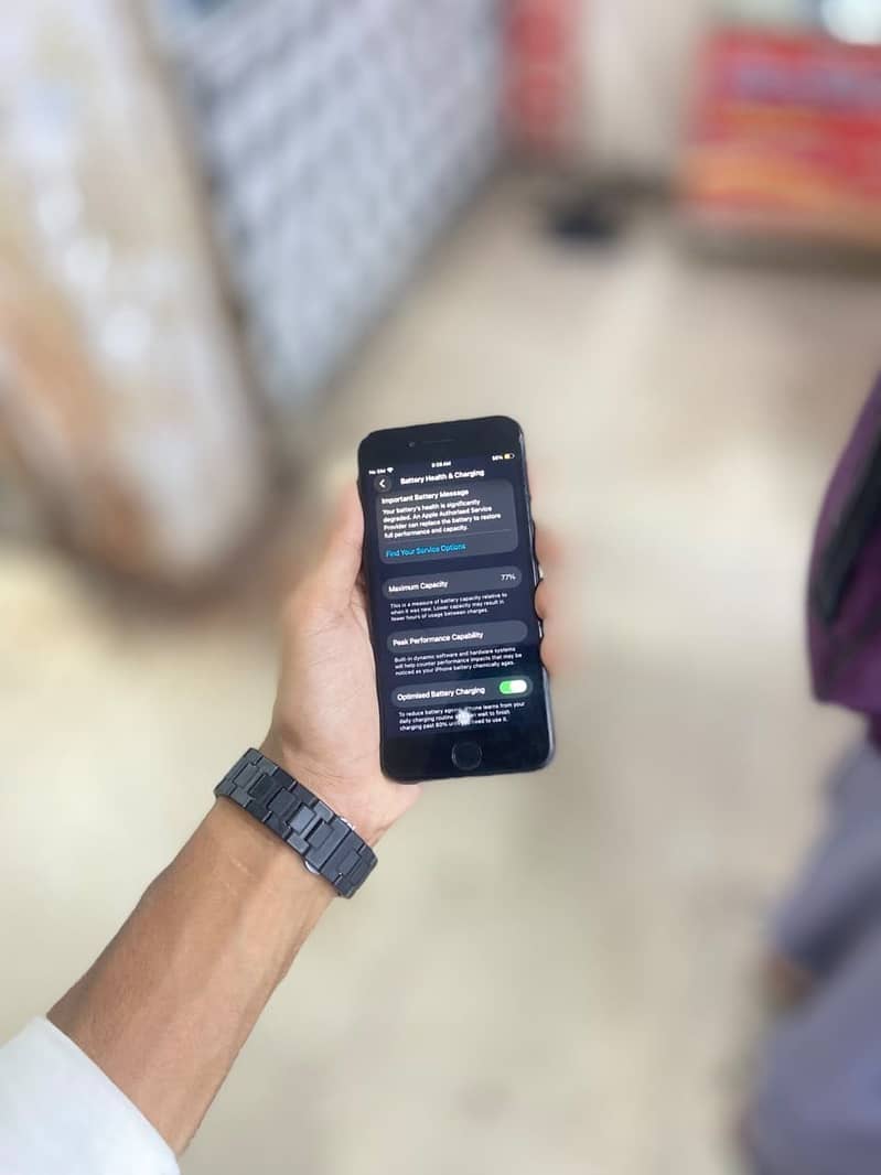 Apple iPhone SE 2nd generation 1