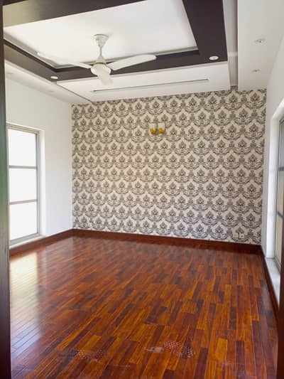 4/MARLA 2ND FLOOR AVAILABLE FOR RENT GOOD LOCATION