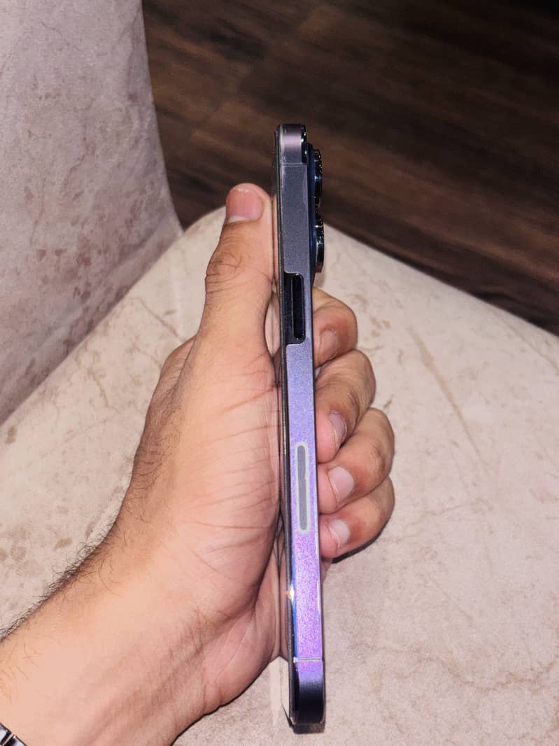 Apple iPhone 14 Pro Max 2