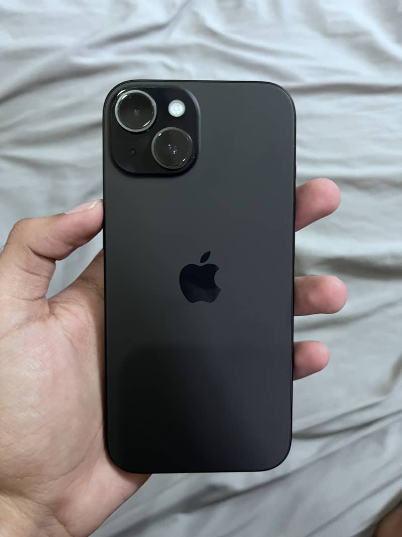 Apple iPhone 15 1