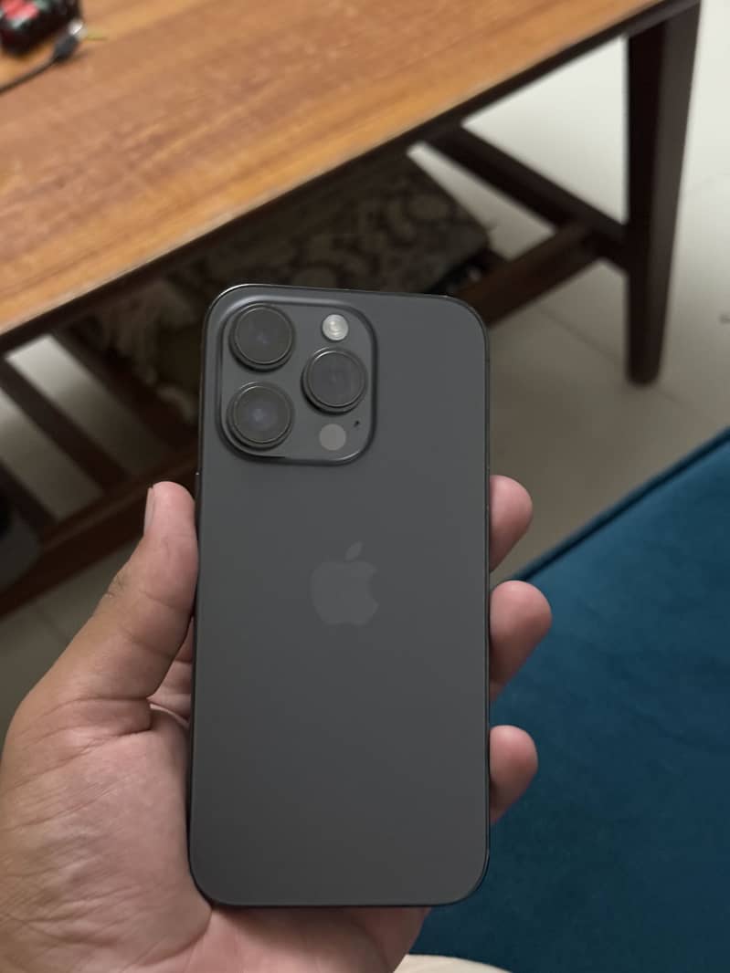 iPhone 14 Pro Jv 0
