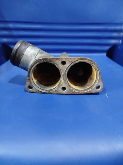 Isuzu 6hk1 water line