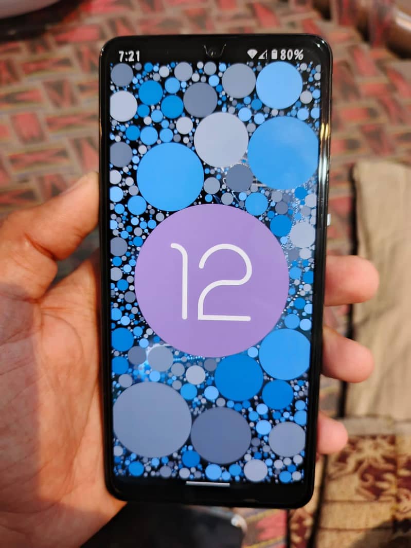 Sharp Aquos Zero 5