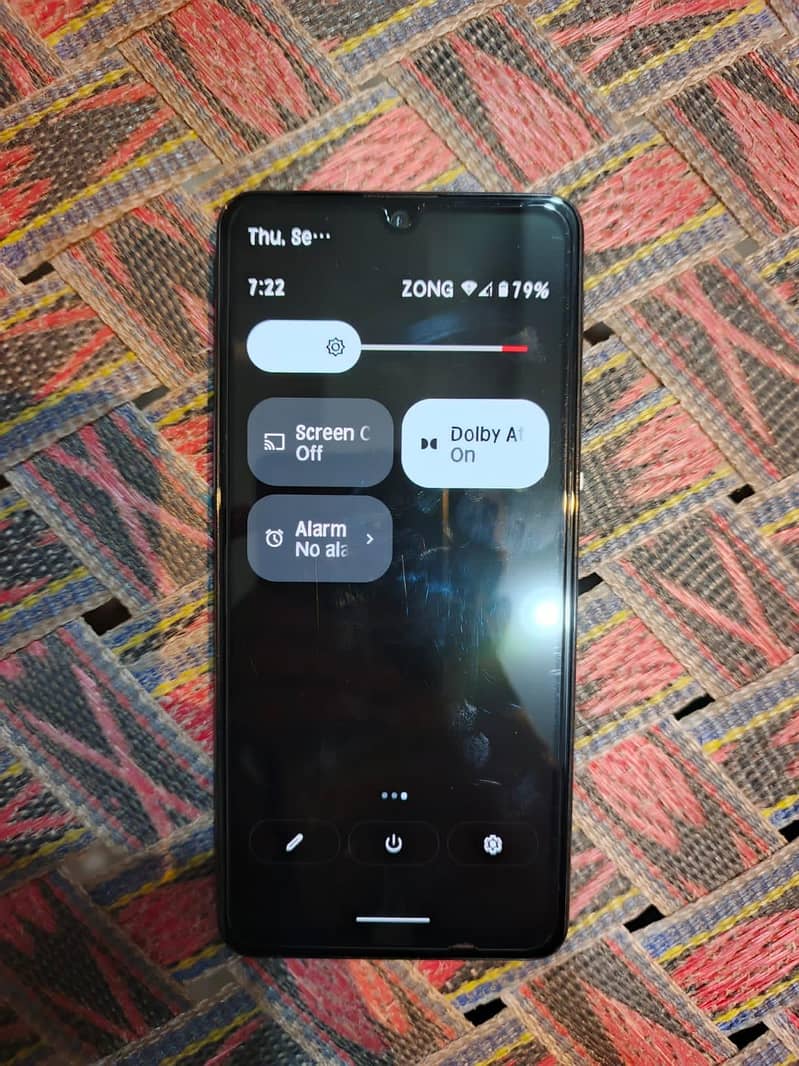 Sharp Aquos Zero 6