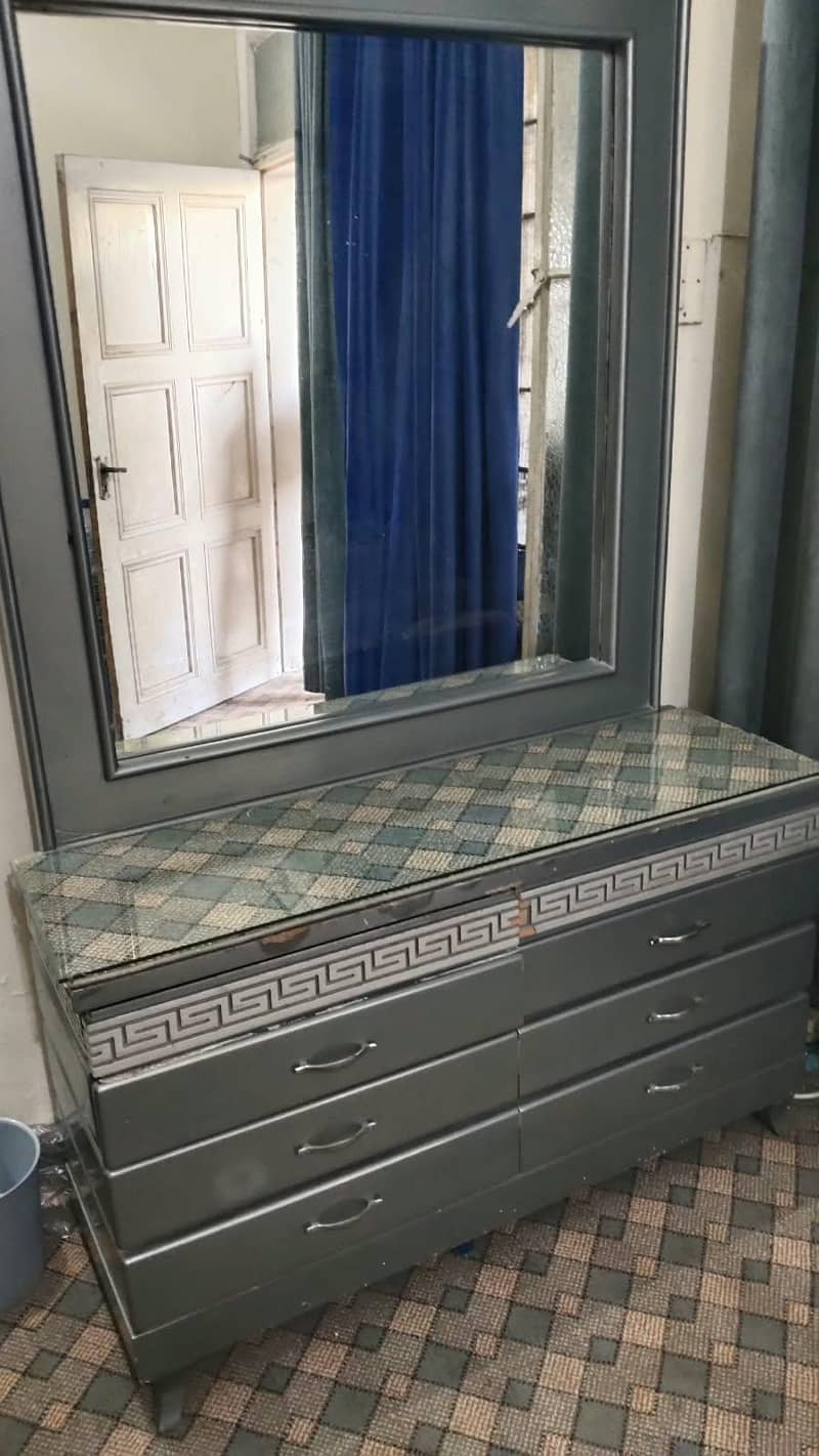 Dressing Table/Mirror for Bedroom 2