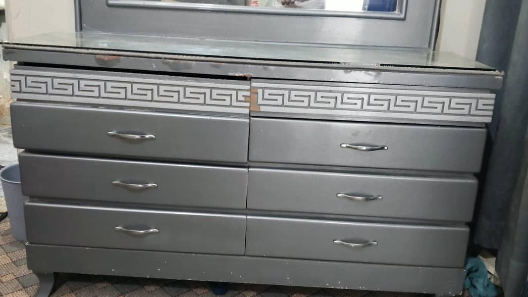 Dressing Table/Mirror for Bedroom 4