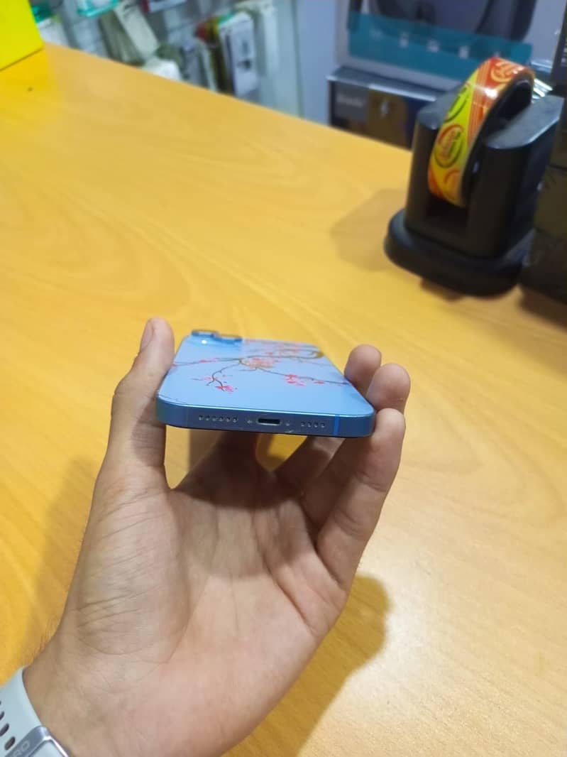 Apple iPhone 14 plus 2