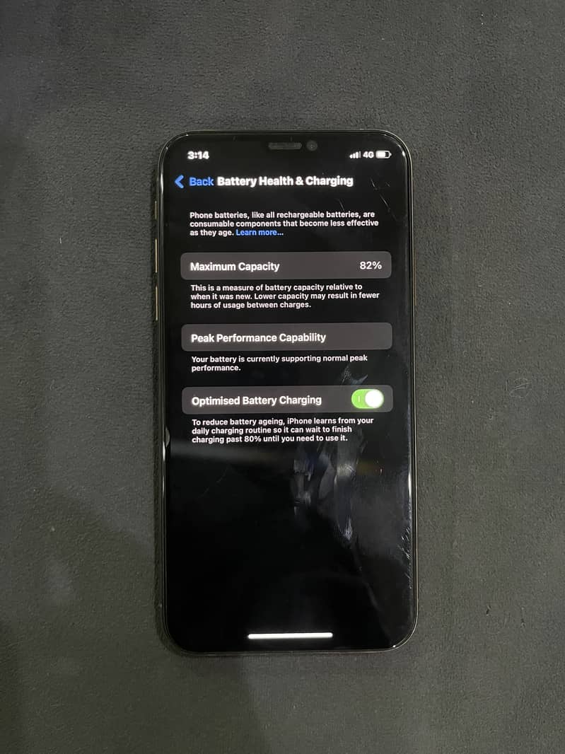 Apple iPhone XS 3