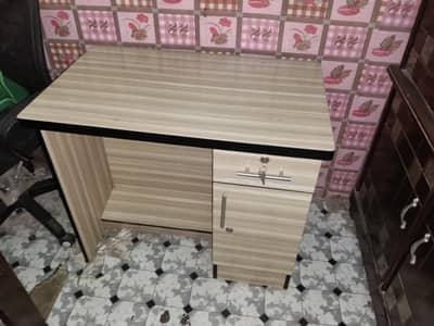 computer tabal