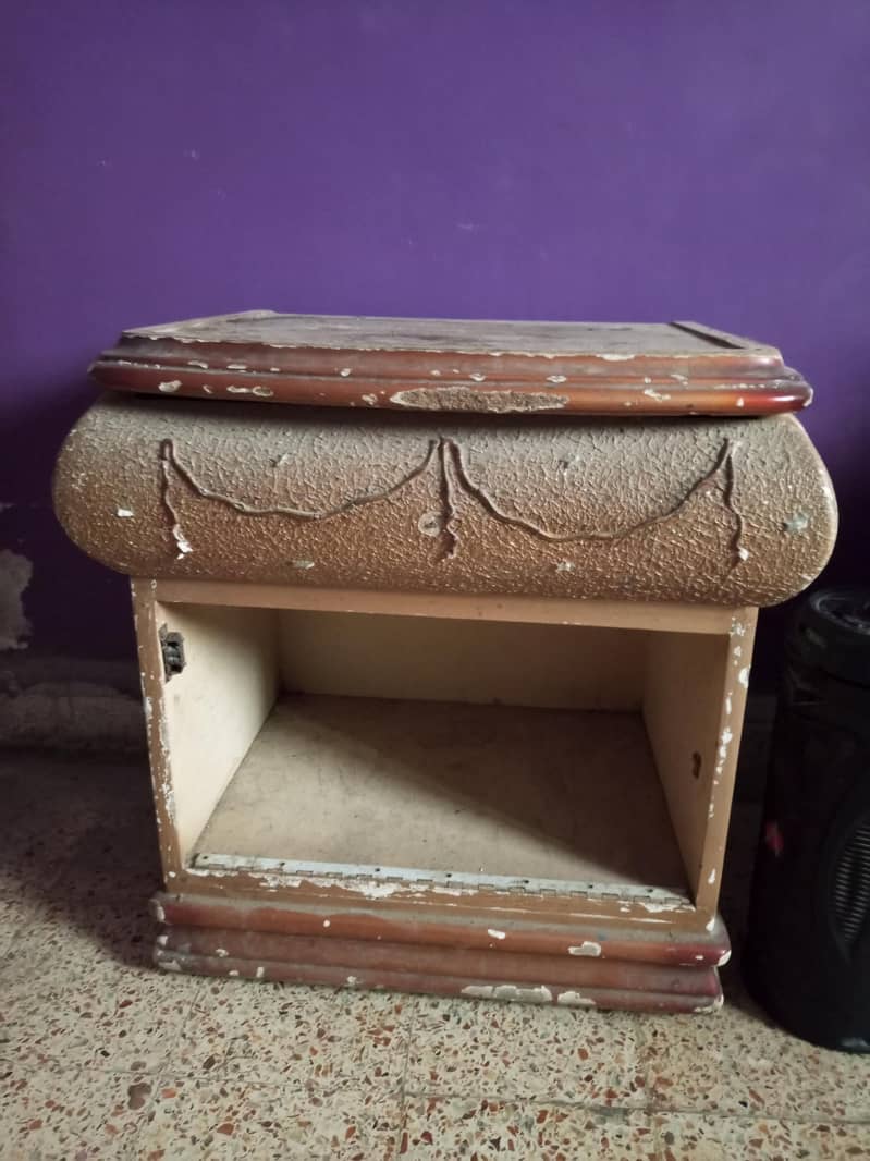 Double Bed Set With Side &  Dressing Table 6
