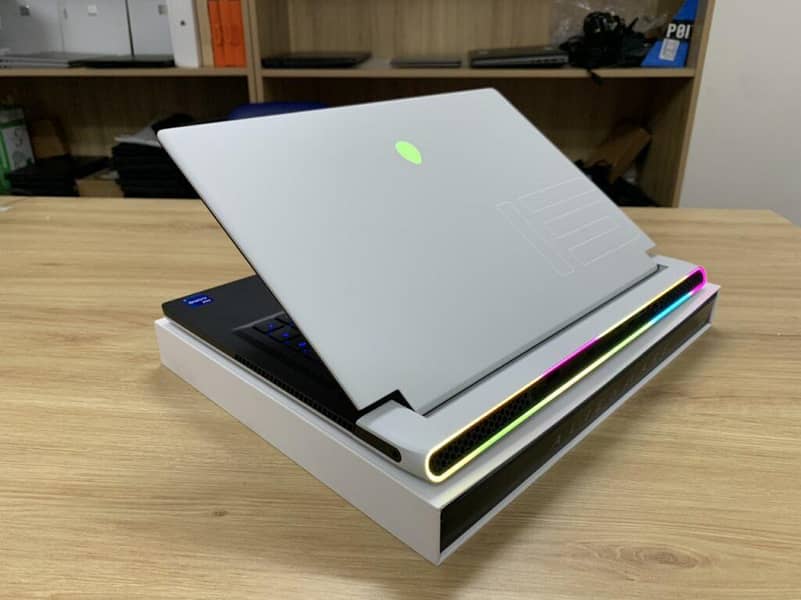 ALIENWARE X15/NVIDIA RTX 3070 8GB DDR6/165HZ PREMIUM GAMING LAPTOP ...