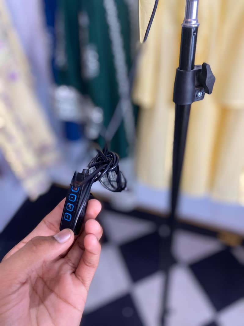 ring light 10\9 condition 6