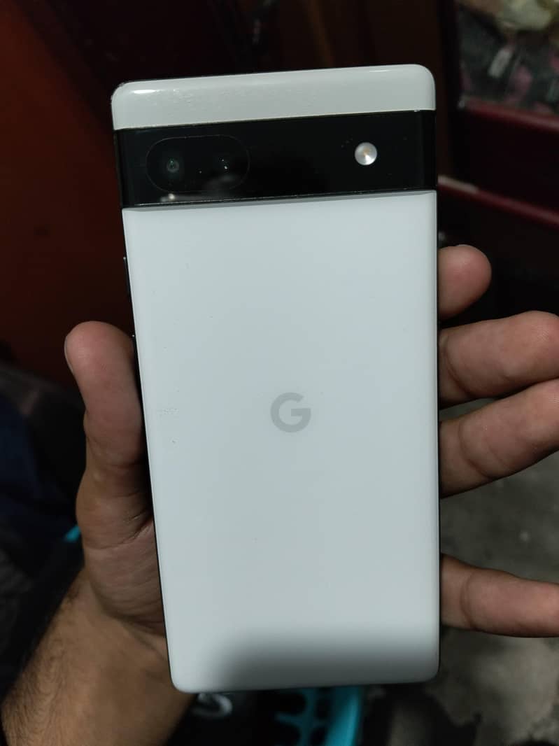 Google Pixel 6a 1