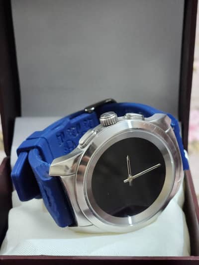 Wearfit Pro SW001G Smartwatch - Original - 20+ Watch Faces* Original s