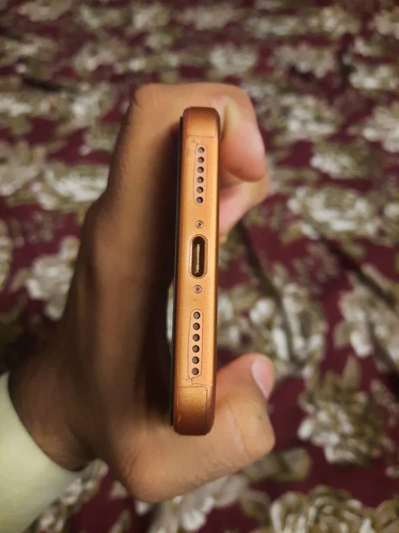 Apple iPhone 17 Pro Max 2