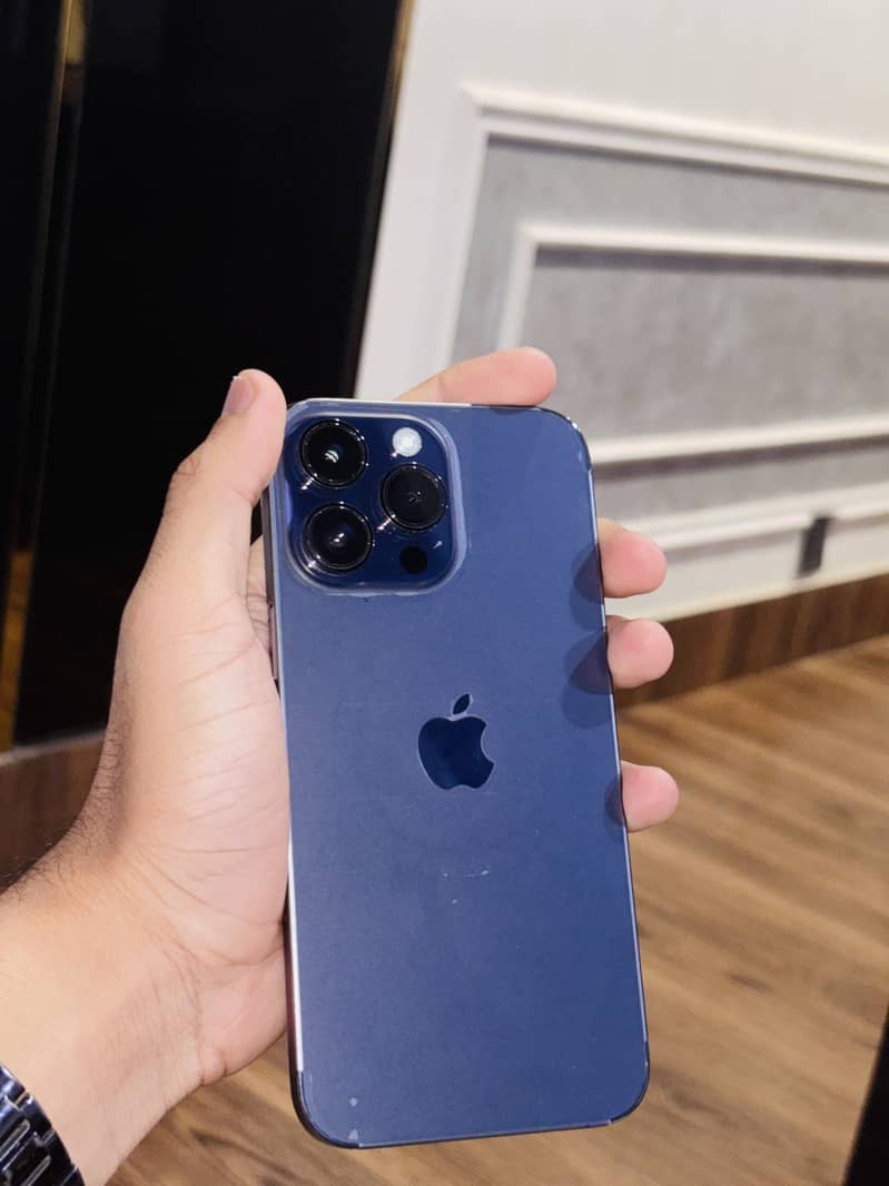 Apple iPhone 14 Pro Max 7