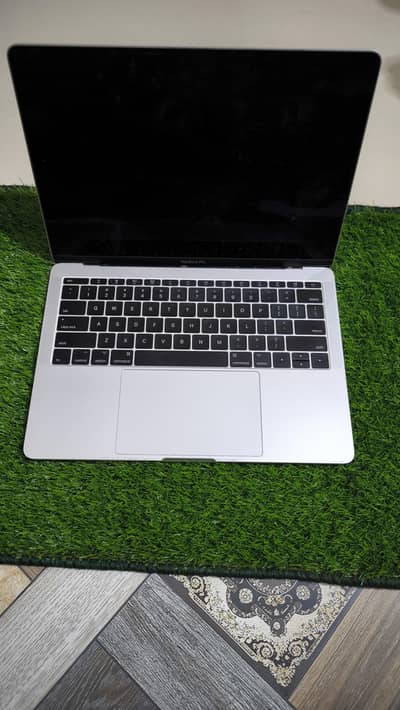 Apple MacBook bro 2017 13inch