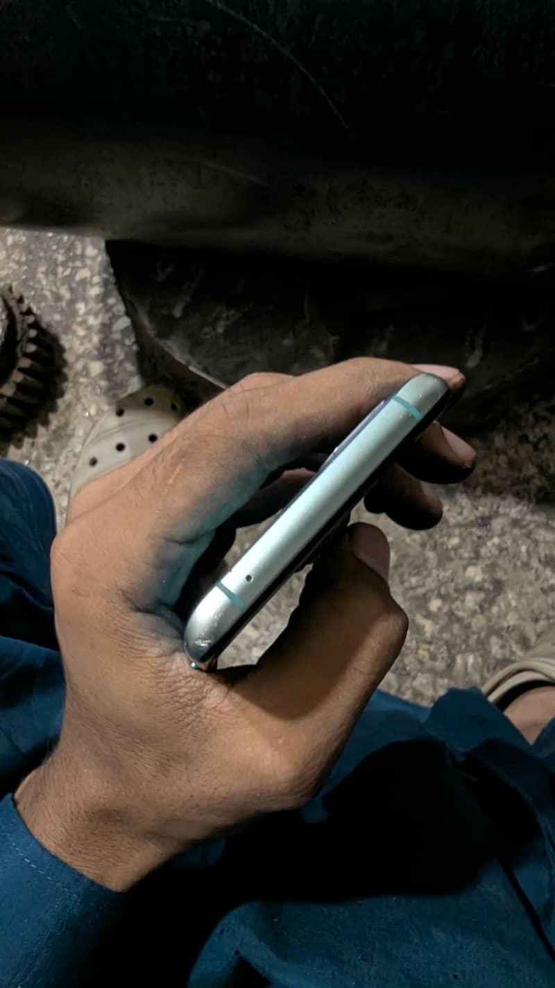 One Plus 8T 4