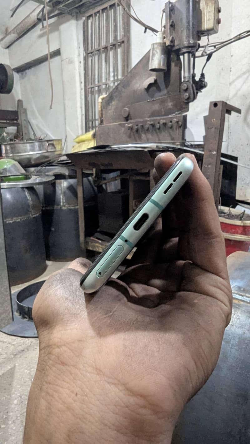 One Plus 8T 5