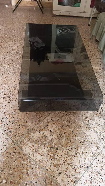 Glass Dining Table – Good Condition
