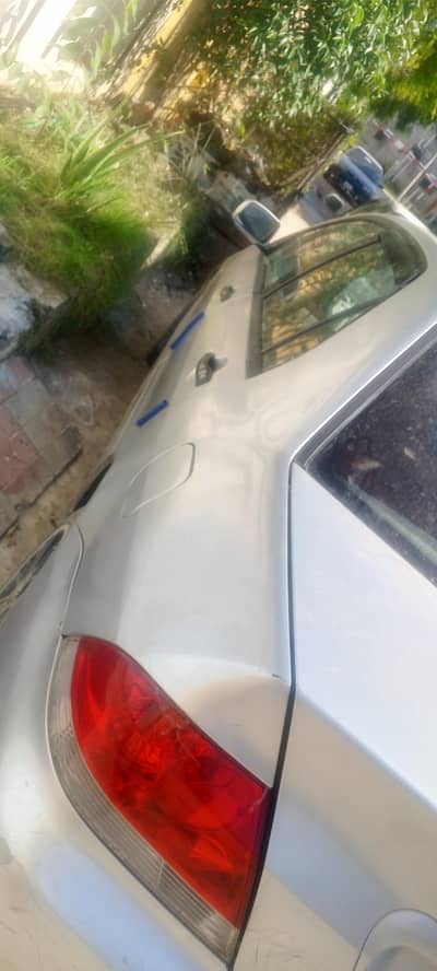 Mitsubishi Lancer 2005