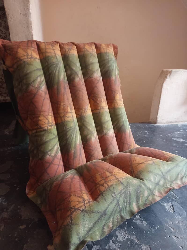 Imported Pumpii Sofa 2