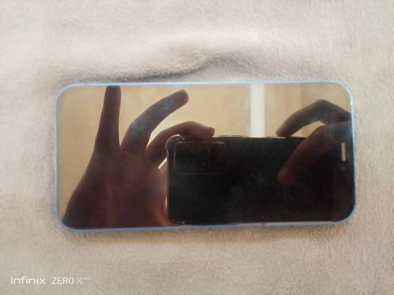 Apple iPhone 12 mini 1