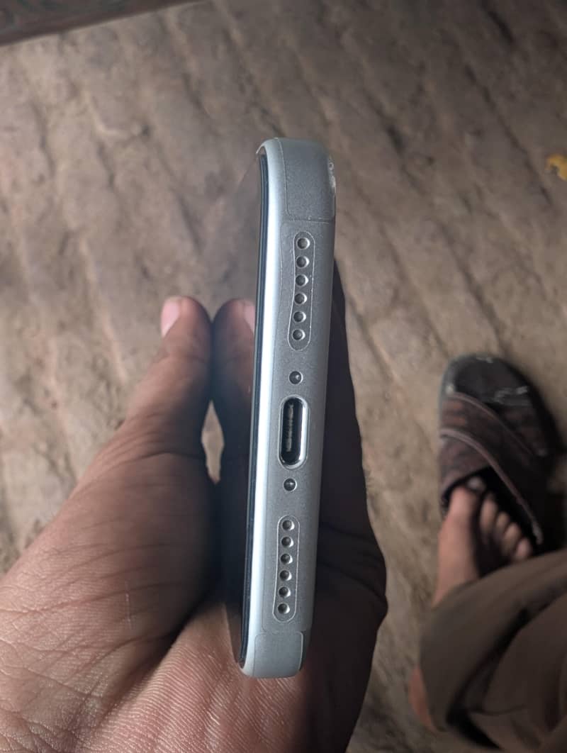 Apple iPhone 17 Pro Max 1