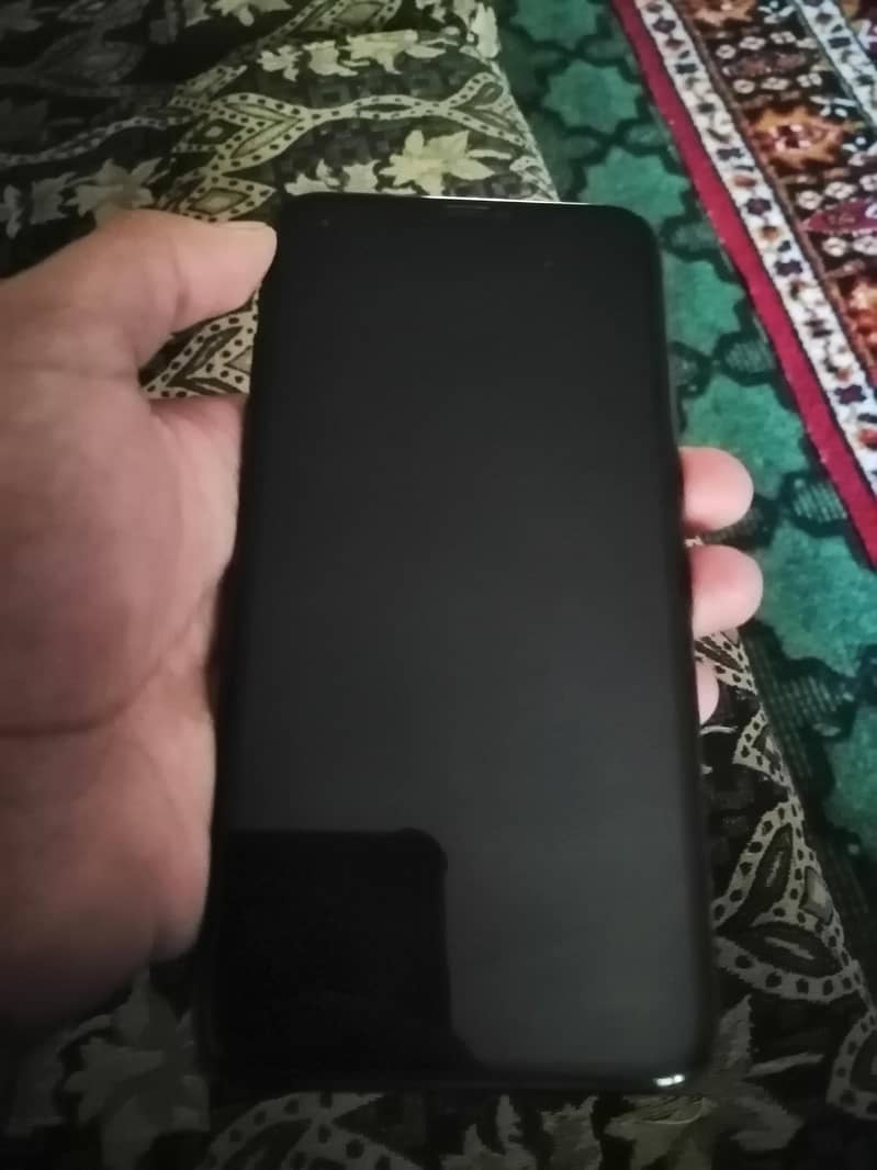 Apple iPhone 11 Pro Max 2