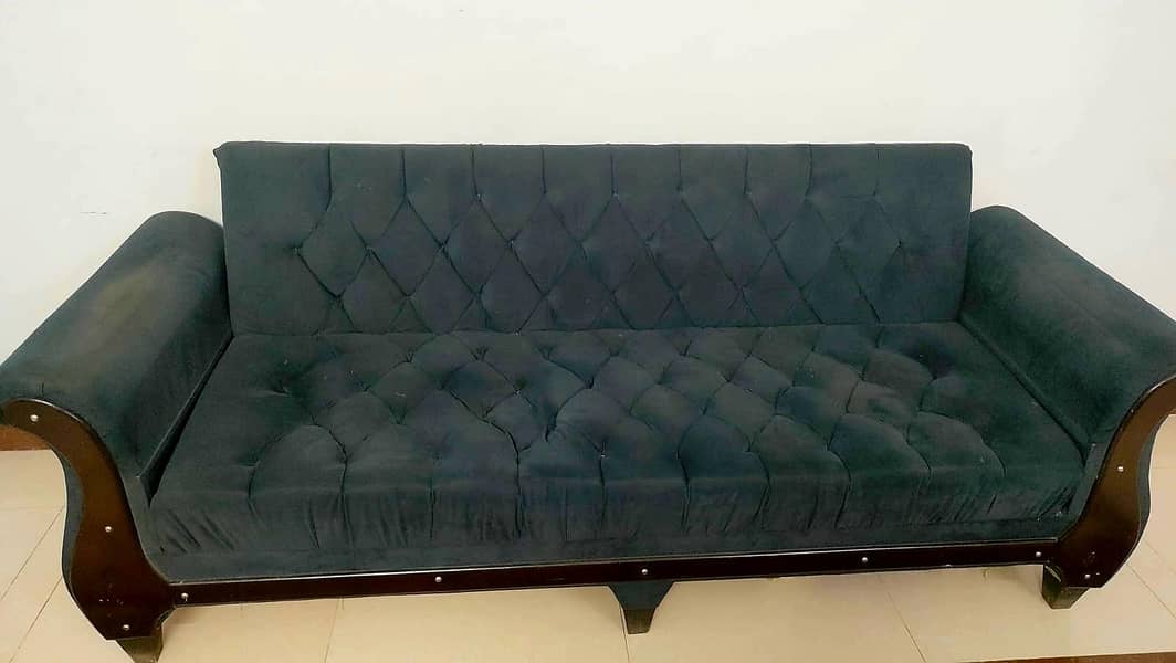 2 Piece Sofa combed Good condition 2